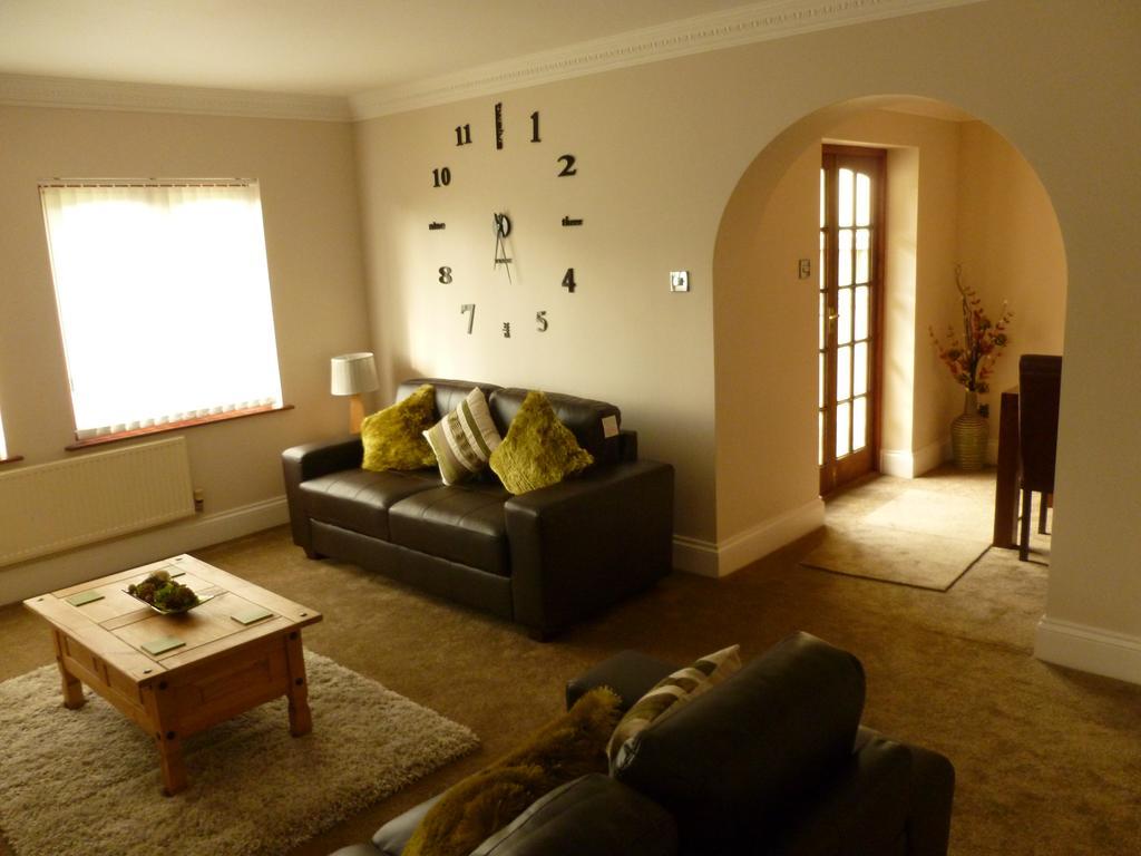 Stonecrest Villa Kilgetty Dış mekan fotoğraf